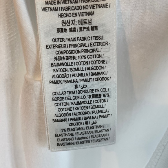 Burberry women’s brand new tshirt L - Picture 5 of 5